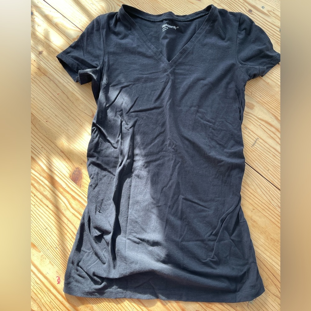 Gap Maternity Pure Body navy blue shirt Small